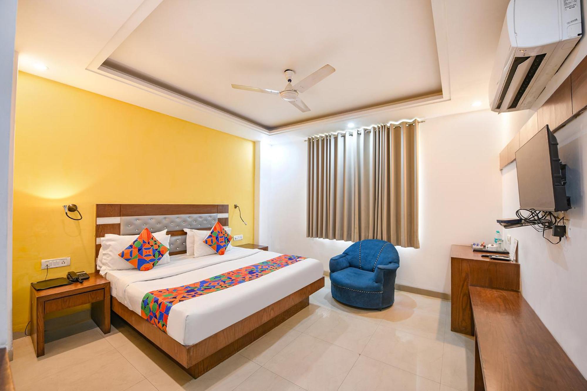 Fabhotel The Kings Plaza Neu-Delhi Exterior foto