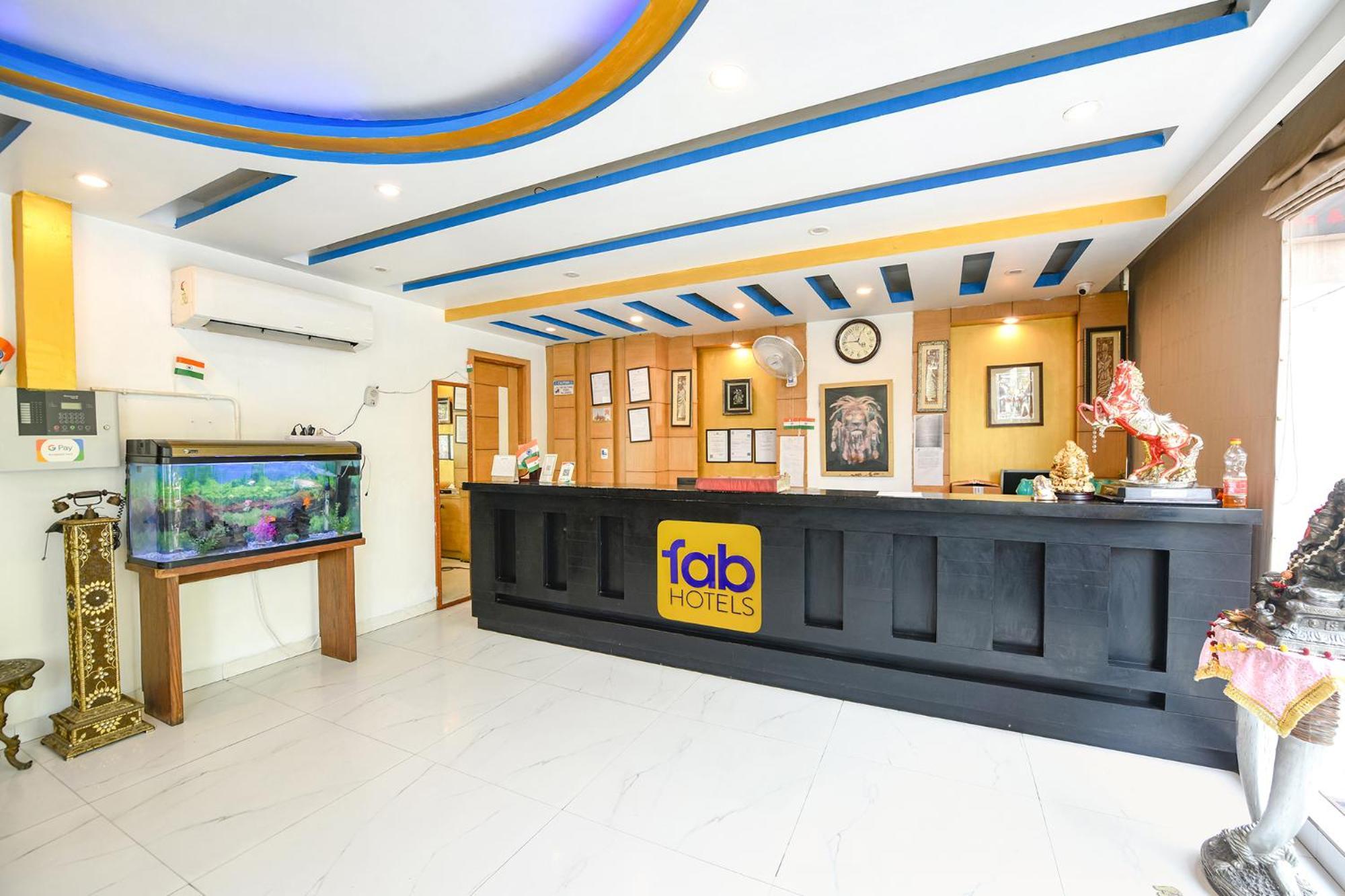 Fabhotel The Kings Plaza Neu-Delhi Exterior foto