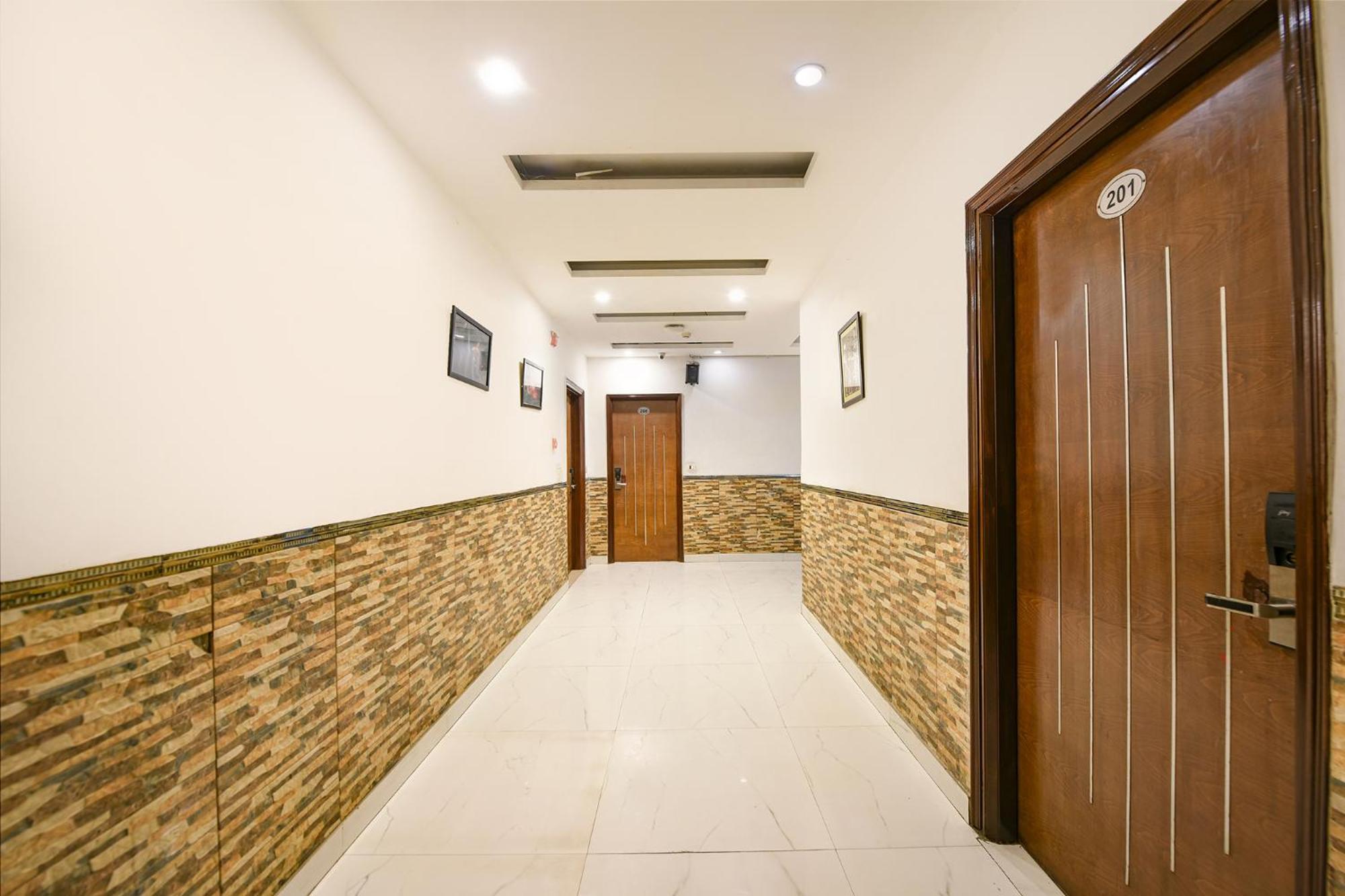 Fabhotel The Kings Plaza Neu-Delhi Exterior foto